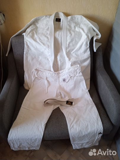 Кимоно для рукопашного боя 180