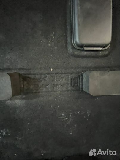 Пол багажного отсека Kia quoris