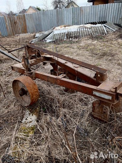 Плуг на мтз 82