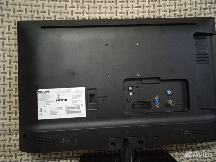 Монитор Dell 22