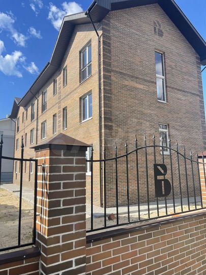 Таунхаус 121,7 м² на участке 1,1 сот.