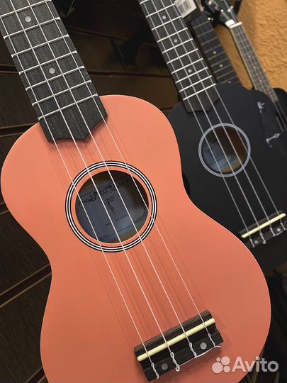 Укулеле сопрано Listen Lis-100 Pink