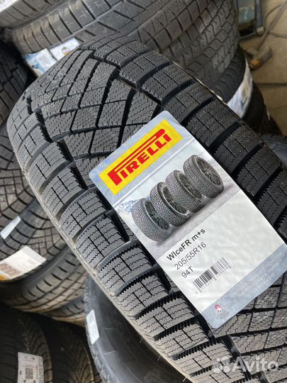 Pirelli Ice Zero FR 205/55 R16 94T
