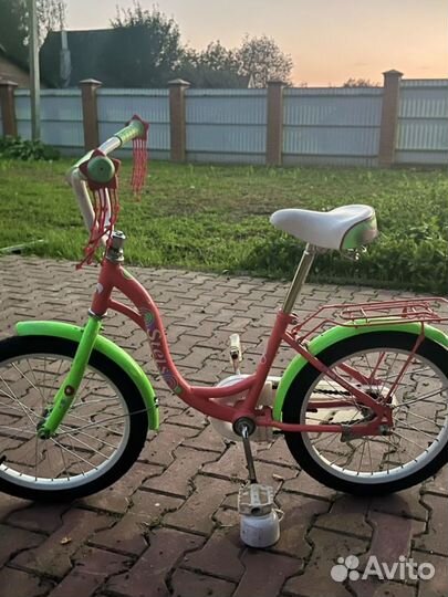 Детский велосипед для девочки