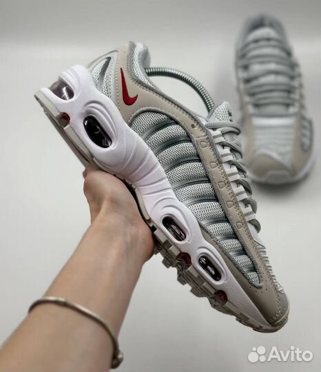 Кроссовки Nike Air Max Tailwind