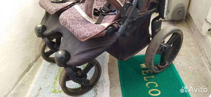 Прогулочная коляска для двойни или погодок