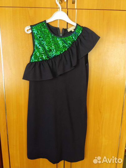 Платье для девочки 152