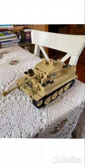 Лего танк tiger-1