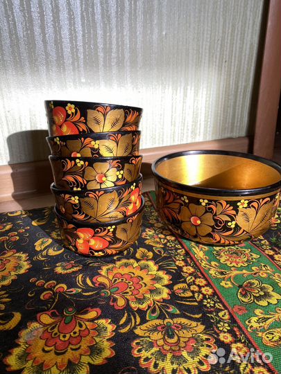 Набор посуды хохлома