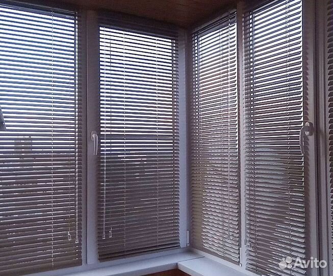 Жалюзи и рулонные шторы