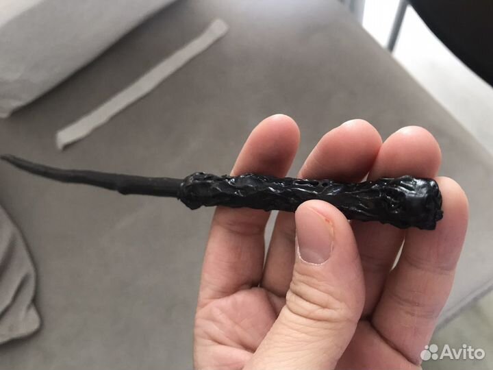 Волшебная палочка Гарри Поттера или Гермионы