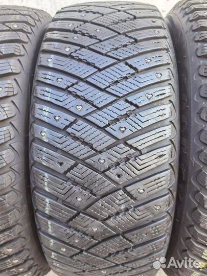 Goodyear Ultragrip Ice Arctic 205/55 R16 94T