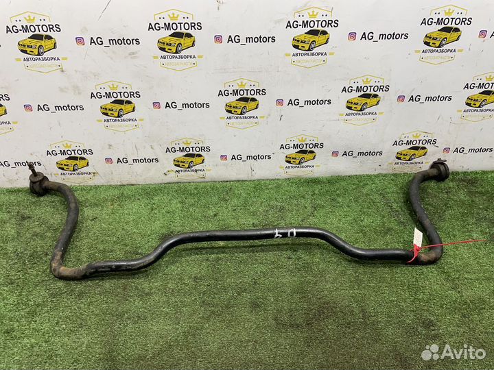 Стабилизатор передний Volkswagen Passat