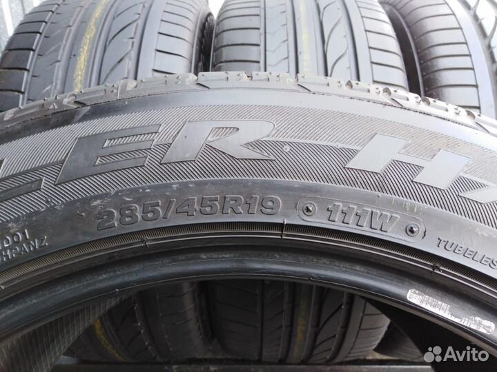 Bridgestone Dueler H/P Sport RFT 285/45 R19