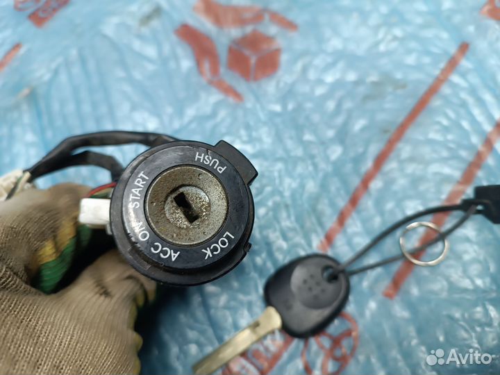 Замок зажигания с ключом Киа Рио 3