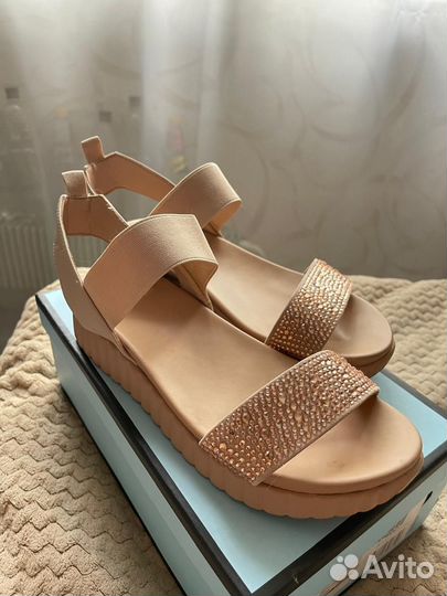 Босоножки женские 40 размер