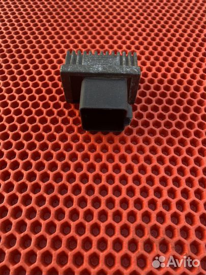 Реле свечей накала Renault Laguna 2