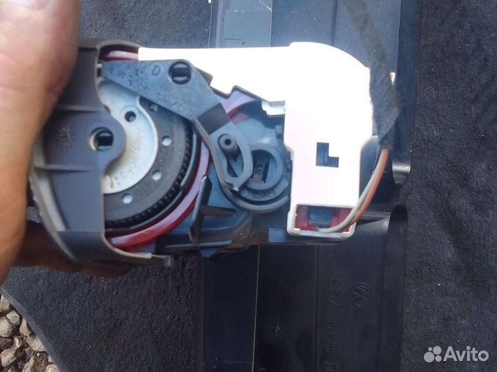 Дефлектор торпедо Volkswagen Passat B5 комплект