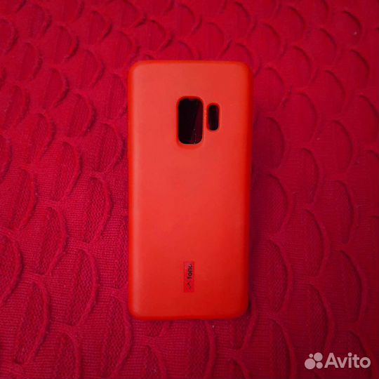 Чехлы для Samsung Galaxy S9