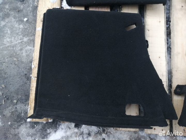 Обшивка стенок багажника BMW X5 e53