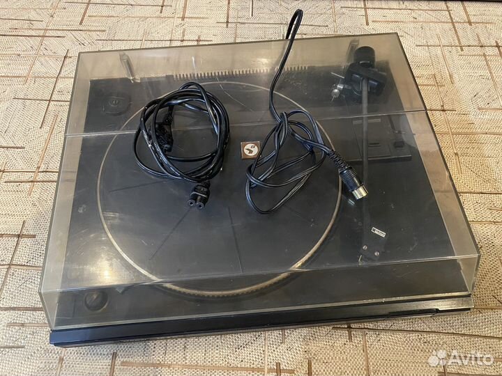 Проигрыватель винила Вега 122с