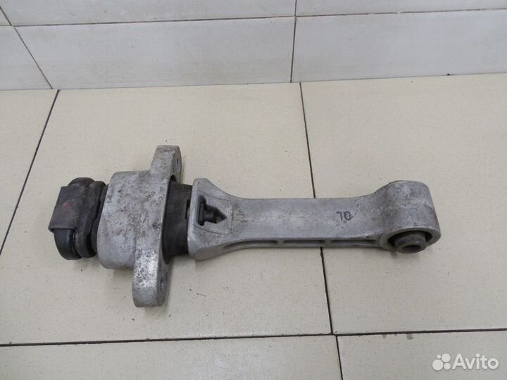 Опора двигателя передняя Sportage 2016