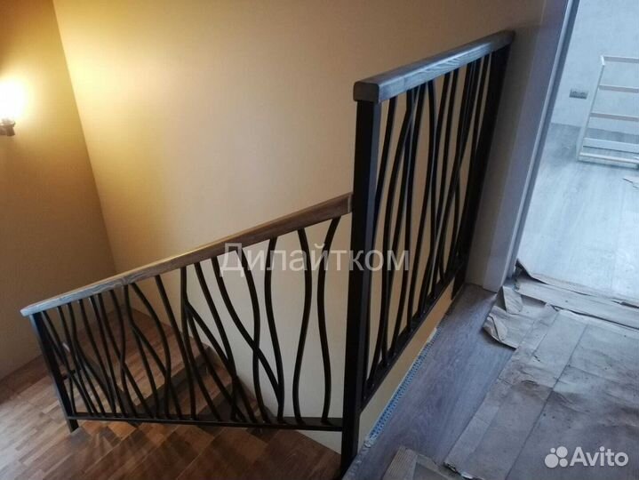 Перила на лестницу