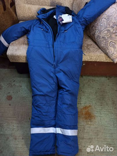 Зимний комбинезон новый