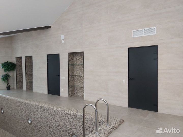 Дверь из стекла на заказ