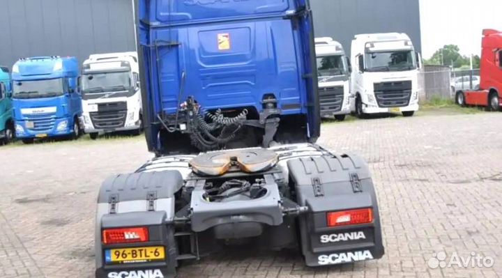 Pазбираем грузовик Scania 6 series с 2016