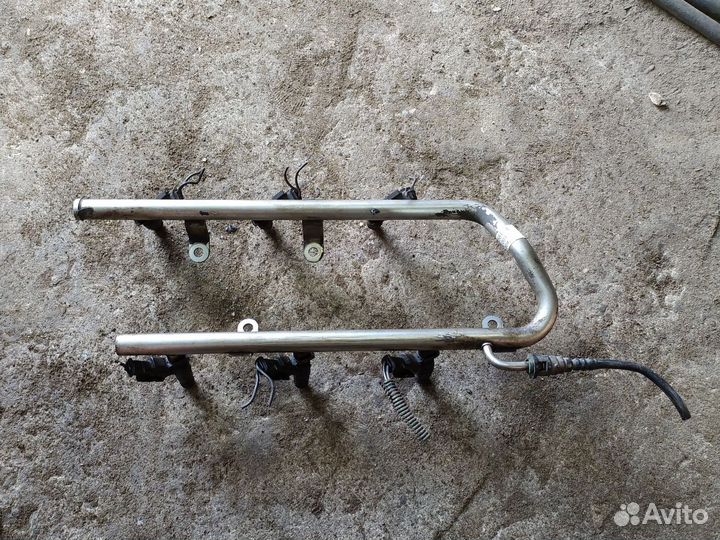 Топливная рампа Крайслер пацифика