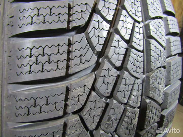 Pirelli Winter Sottozero 240 Serie II 255/40 R19