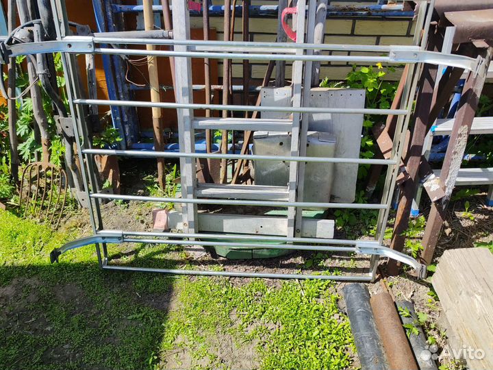 Багажник на крышу автомобиля