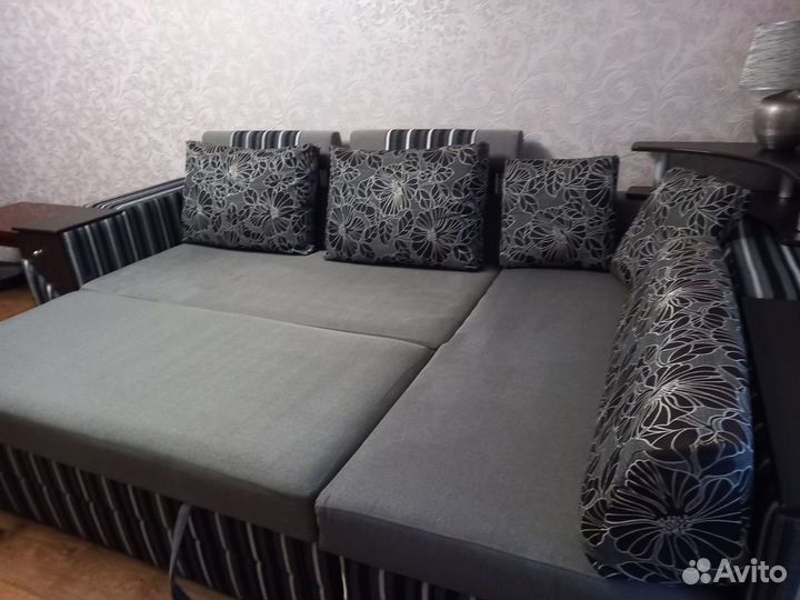 Угловой диван