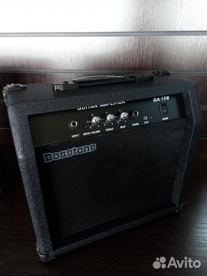Комбоусилитель гитарный Ga-15W Black, Bosstone