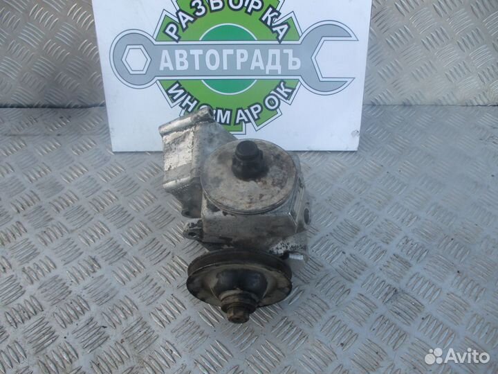 Насос гидроусилителя Mercedes W123 M102