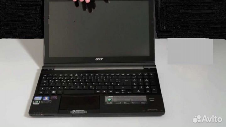 5951G ноутбук i7 (без винта клавы и нижней крышки)