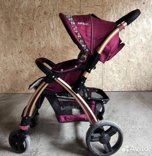 Коляска прогулочная