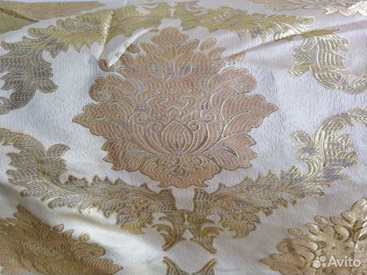 Комплект новых штор с ламбрекеном