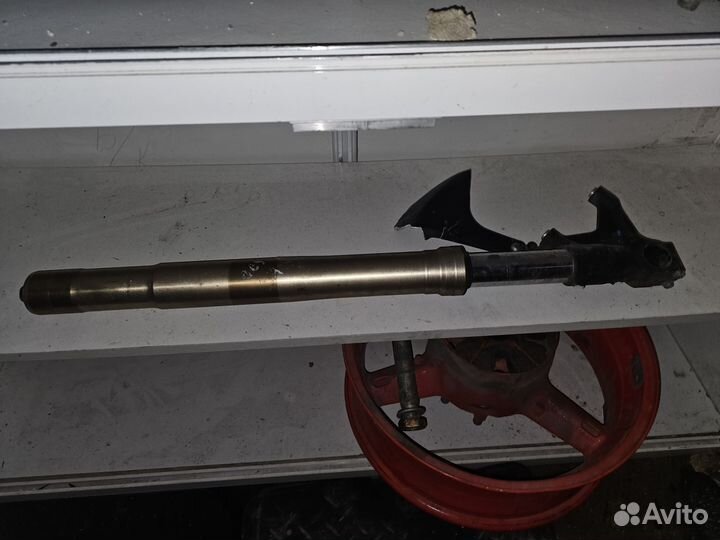 Перо suzuki gsxr k7 2007