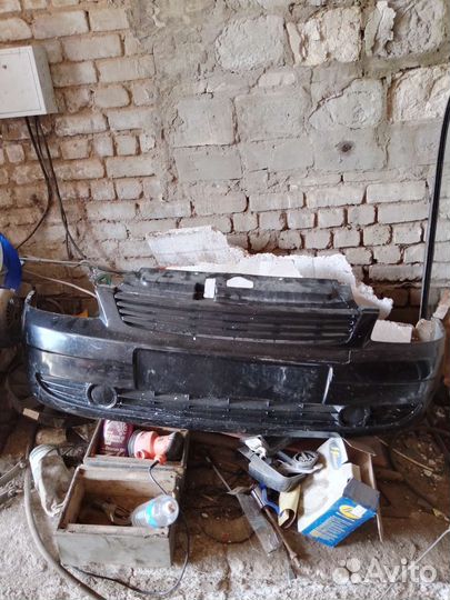 Передний бампер priora