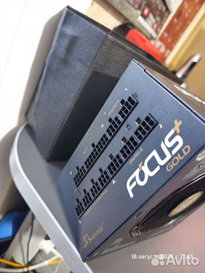 Блок питания Seasonic seasonic Focus Plus SSR-650F