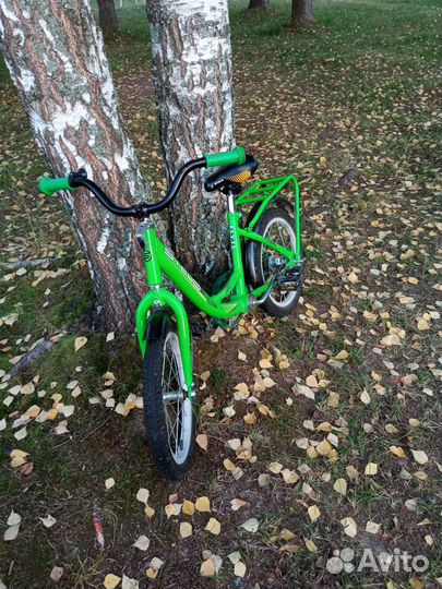 Детский велосипед 16