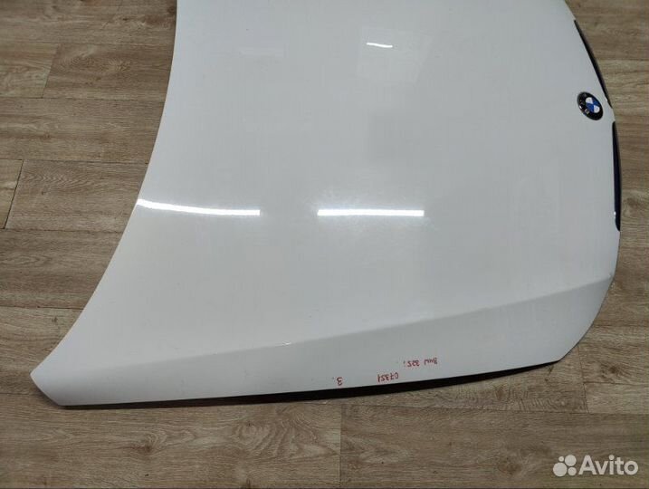 Капот Bmw 325I E90 N52B25A 2008