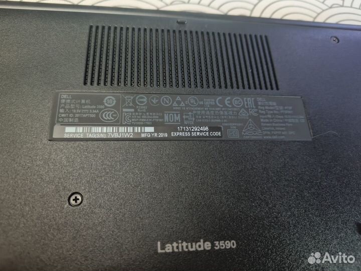 Ноутбук Dell Latitude 3590 i5-8250U 16гб озу 500гб