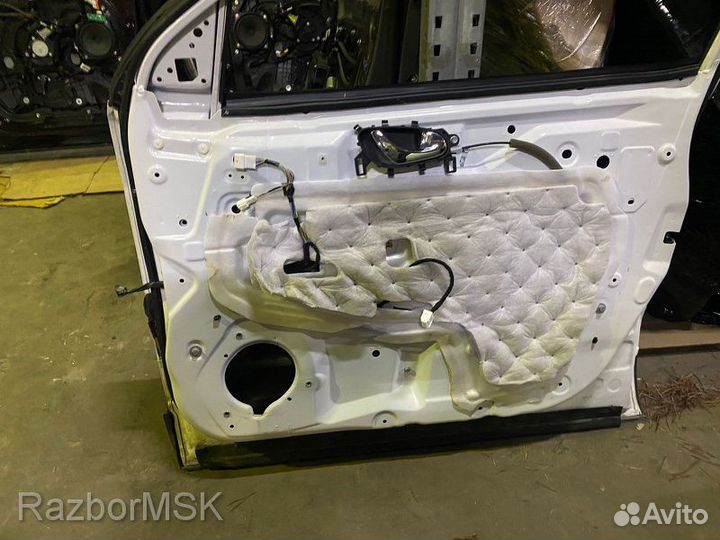 Nissan Qashqai J11 Дверь передняя правая