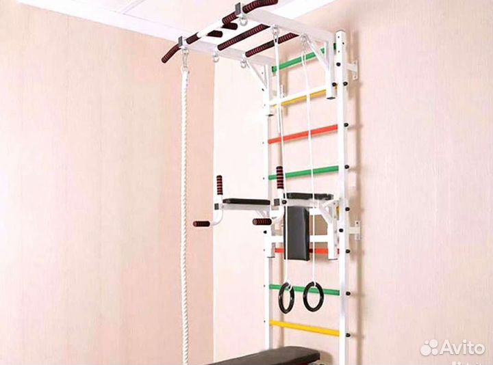 Шведская стенка с канатом и кольцами