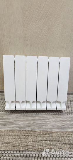 Продаю радиатор Rifar