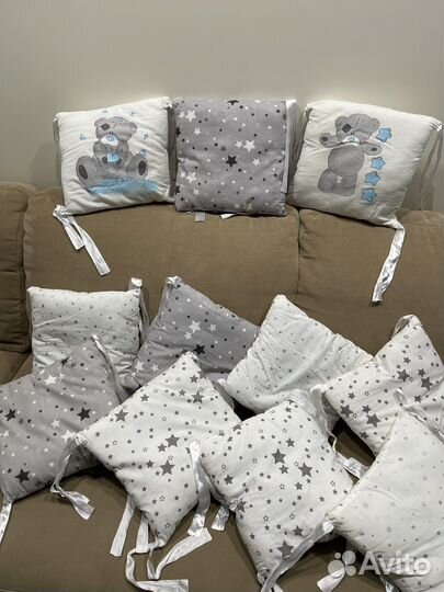 Бортики на кроватку