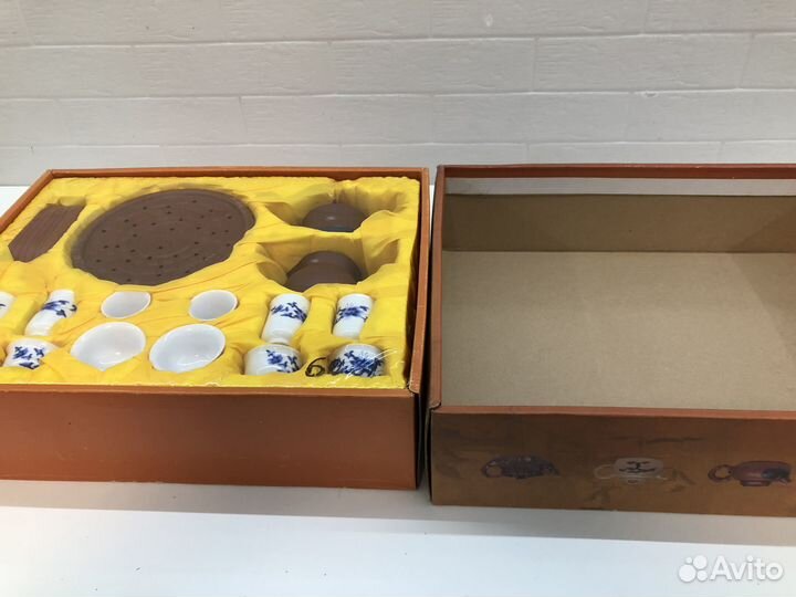 Чайный сервиз, оригинал, 24 предмета, запечатан